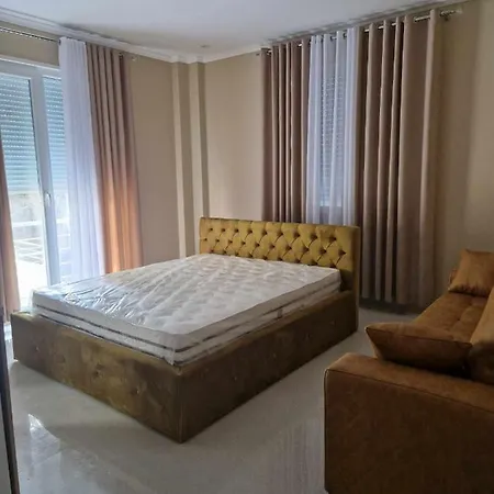 Villa Caushi *